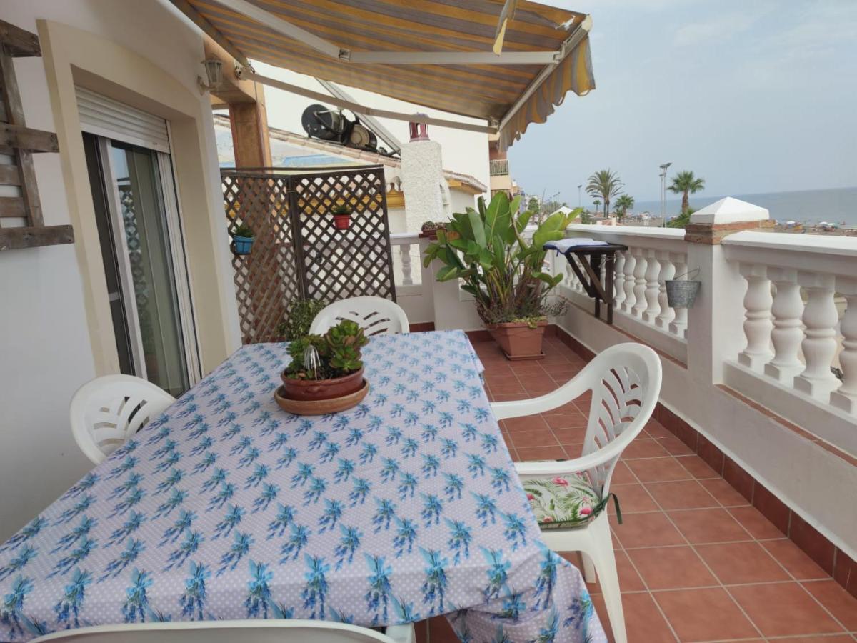Apartmán Atico En Rincon De La Victoria En La Costa Del Sol Màlaga Exteriér fotografie